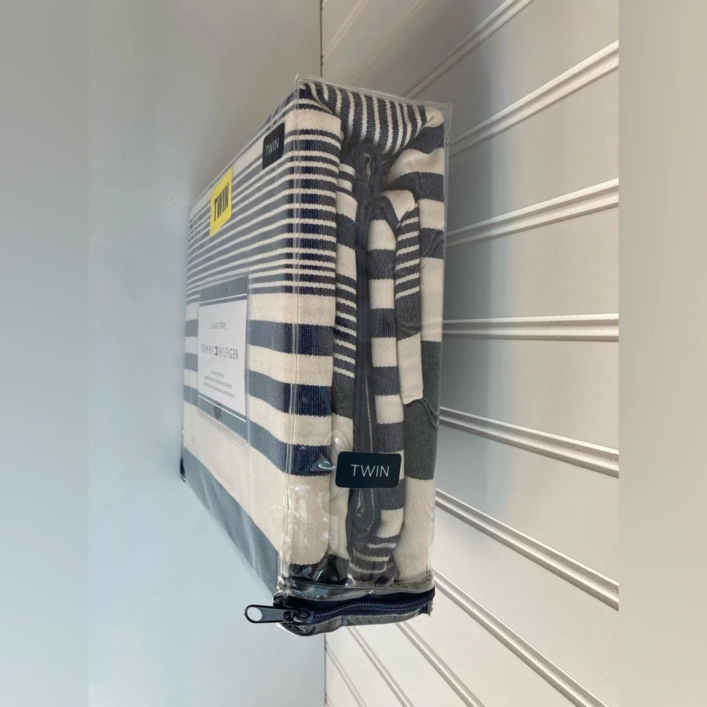 Tommy Hilfiger Blue and White Twin Duvet Set